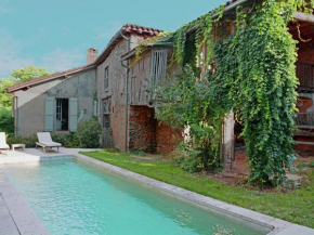 Pretty holiday home with private pool